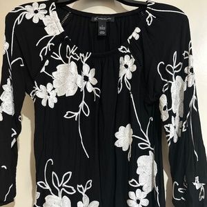 Black and White Women Top